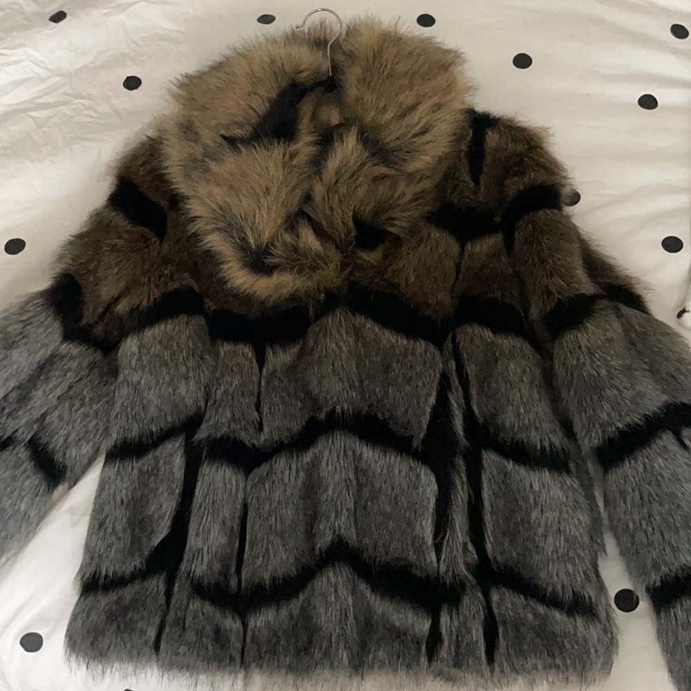 Bebe Small Genuine Leather Faux Fur Jacket (runs a little large)